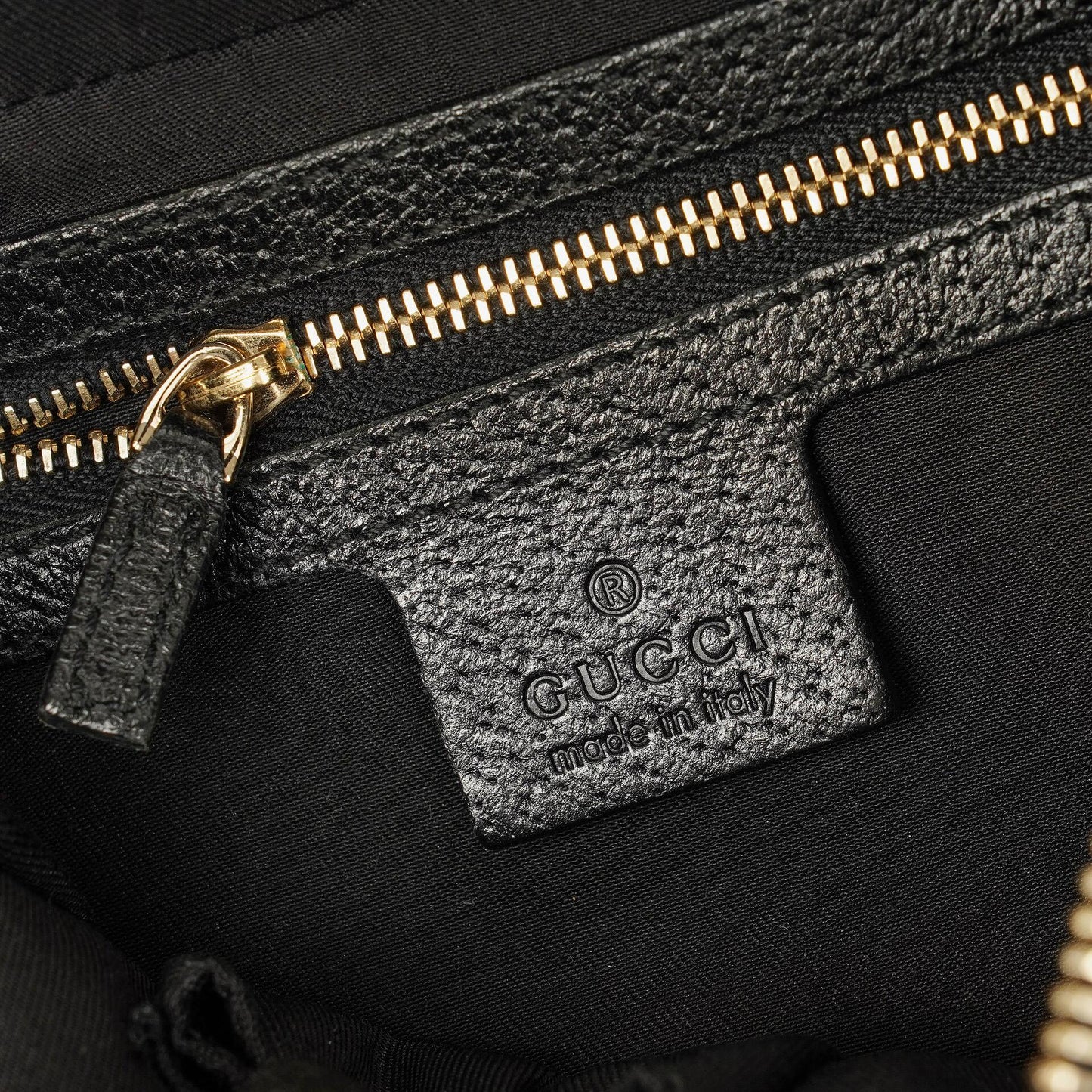Gucci Hobo Schultertasche aus navy GG Canvas