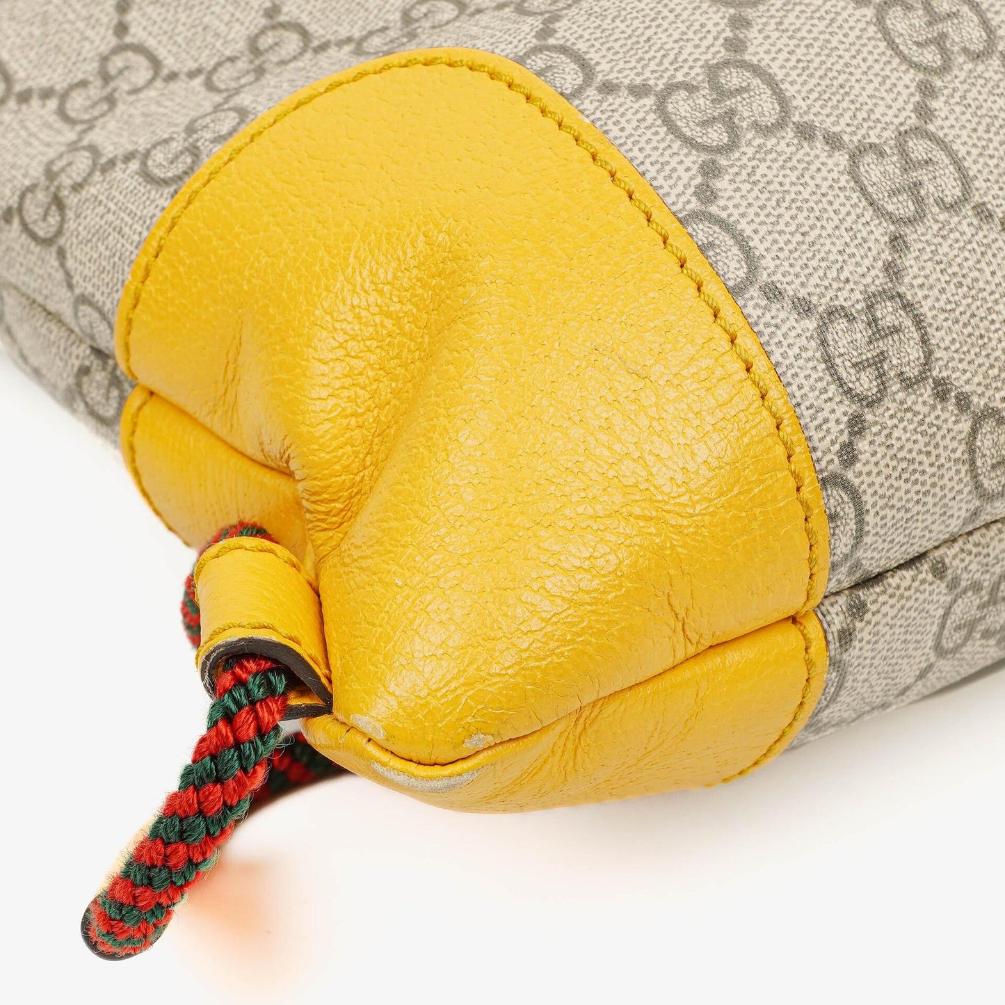 Gucci Neo Vintage Drawstring Rucksack mit Henkel