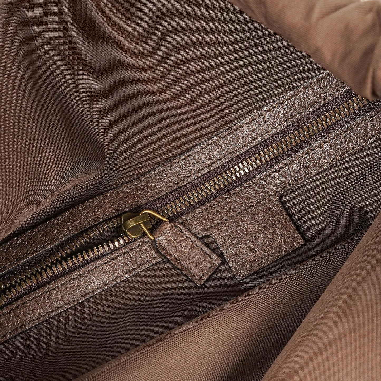 Gucci Neo Vintage Rucksack mit Kordelzug und Henkel