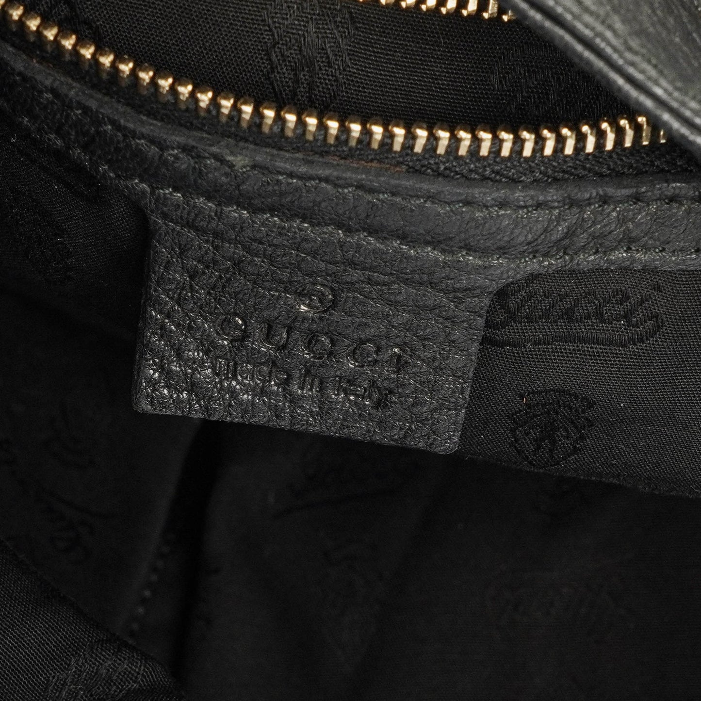 Gucci New Jackie Tasche aus schwarzem genarbtem Leder