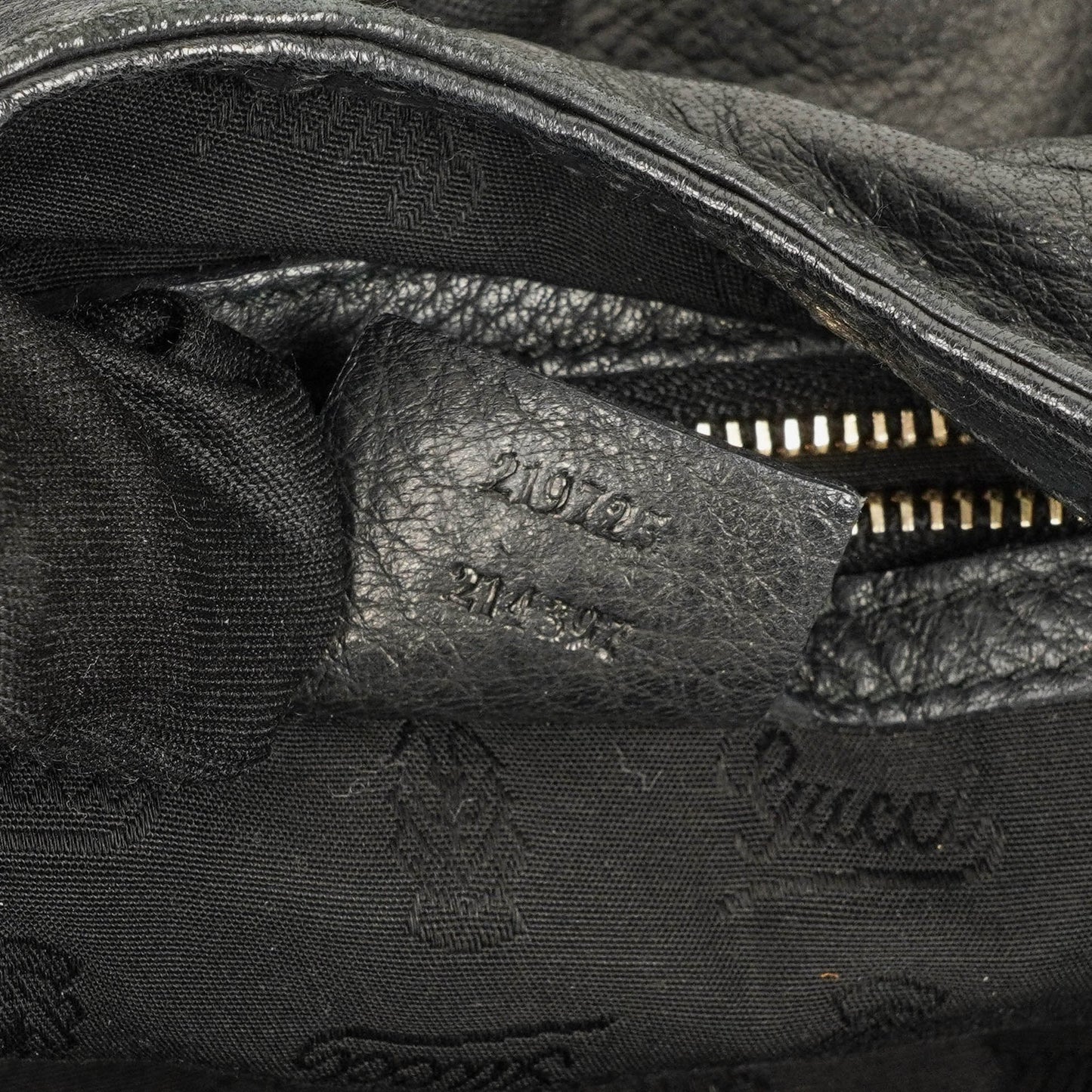 Gucci New Jackie Tasche aus schwarzem genarbtem Leder
