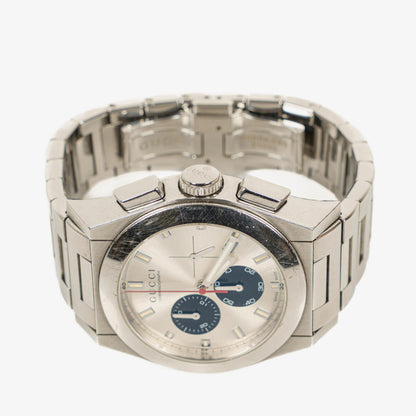 Gucci Pantheon Chronograph aus Edelstahl