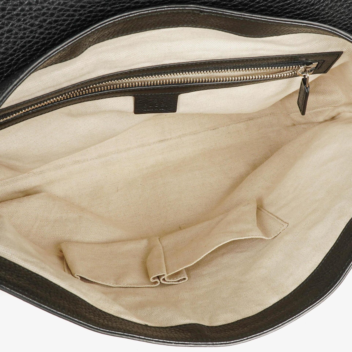 Gucci Messenger Tasche aus schwarzem genarbtem Leder