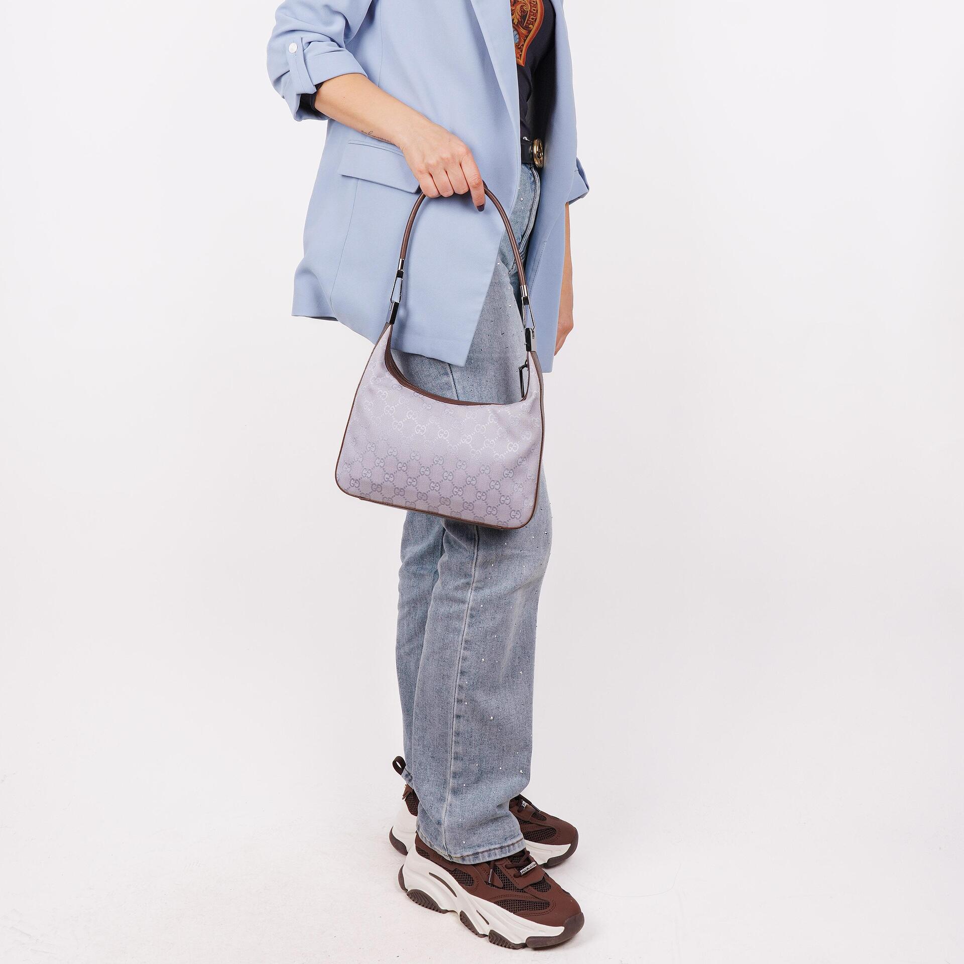 Gucci Lila GG Canvas Schulter-Hobo-Tasche