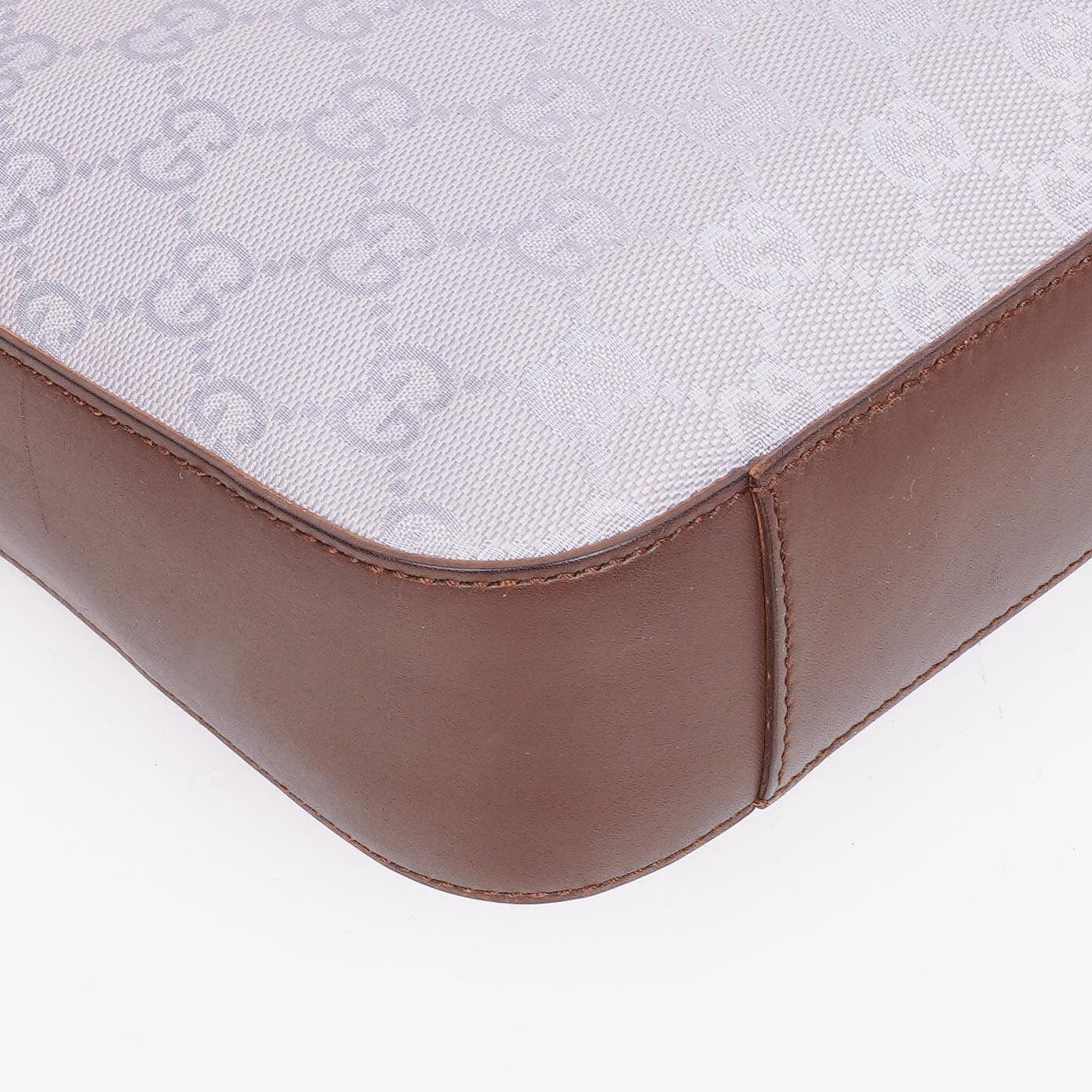 Gucci Lila GG Canvas Schulter-Hobo-Tasche