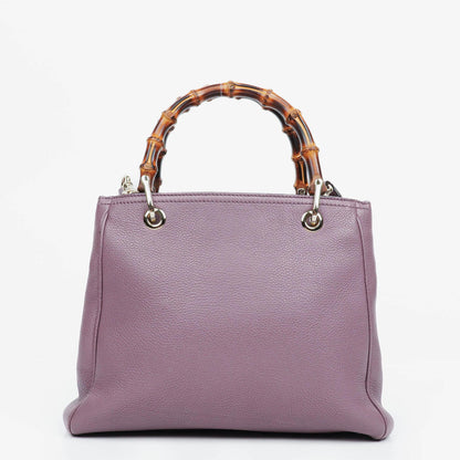 Gucci Mini Bamboo Tote aus lilafarbenem genarbtem Kalbsleder