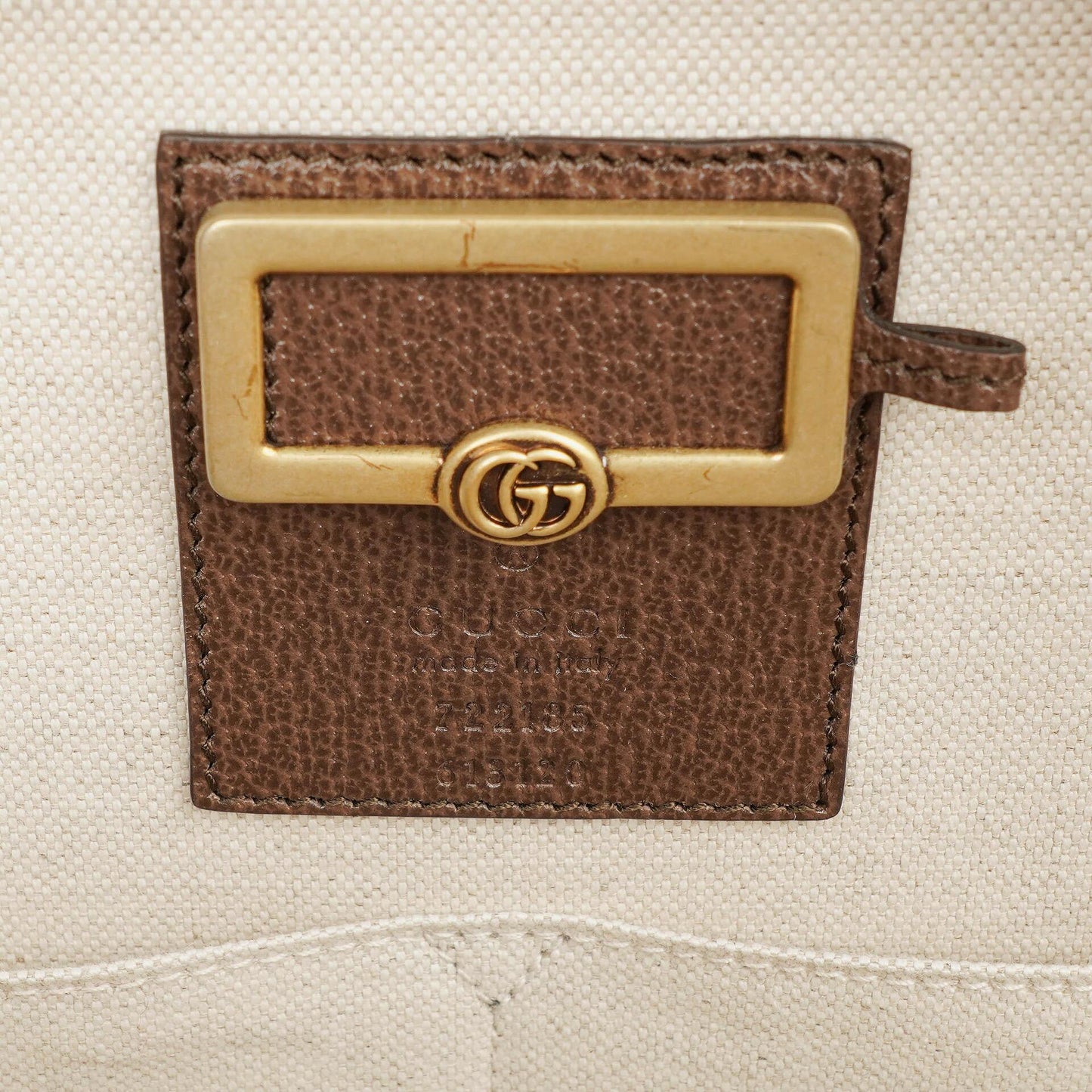 Gucci Savoy Extra Small Hutkoffer aus Web GG Supreme Canvas