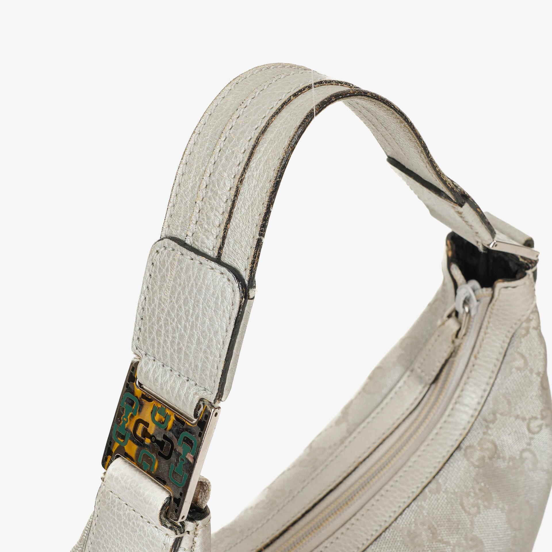 Gucci Silber Metallic Canvas Hobo Tasche