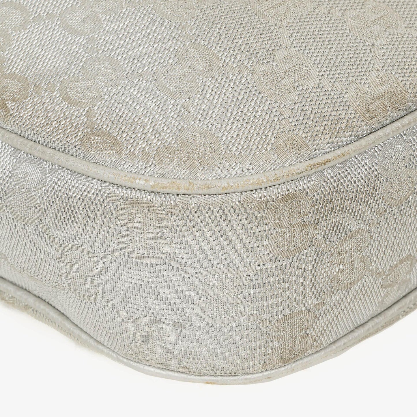 Gucci Silber Metallic Canvas Hobo Tasche