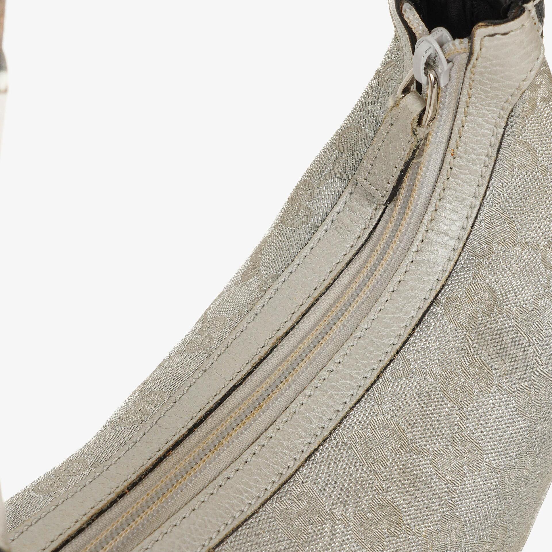 Gucci Silber Metallic Canvas Hobo Tasche