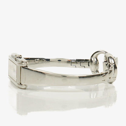 Gucci 109 Damenarmbanduhr aus silberfarbenem Edelstahl