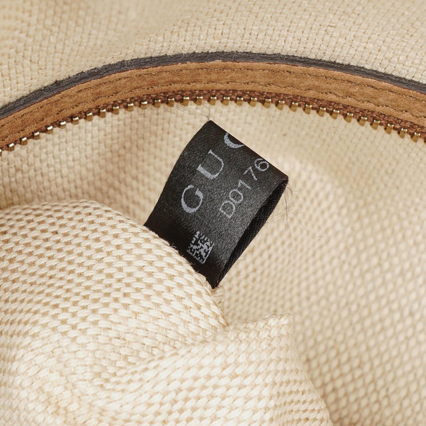 Gucci Kleine Soho Bowler Tasche aus braunem Nubukleder