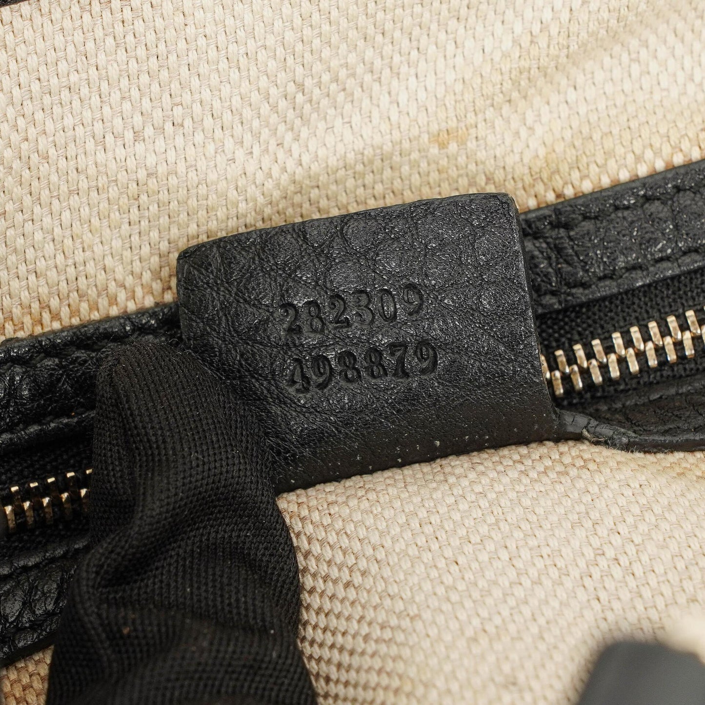 Gucci Soho Schwarze Genarbte Kalbsleder Tote-Tasche