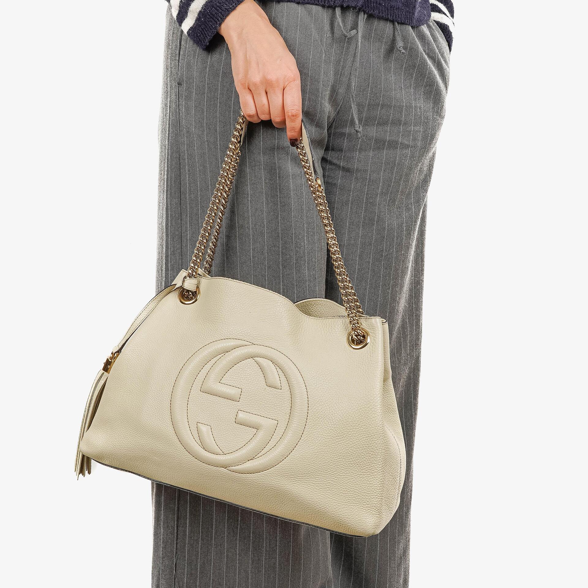 Gucci Soho Chain Tote Bag aus genarbtem Kalbsleder