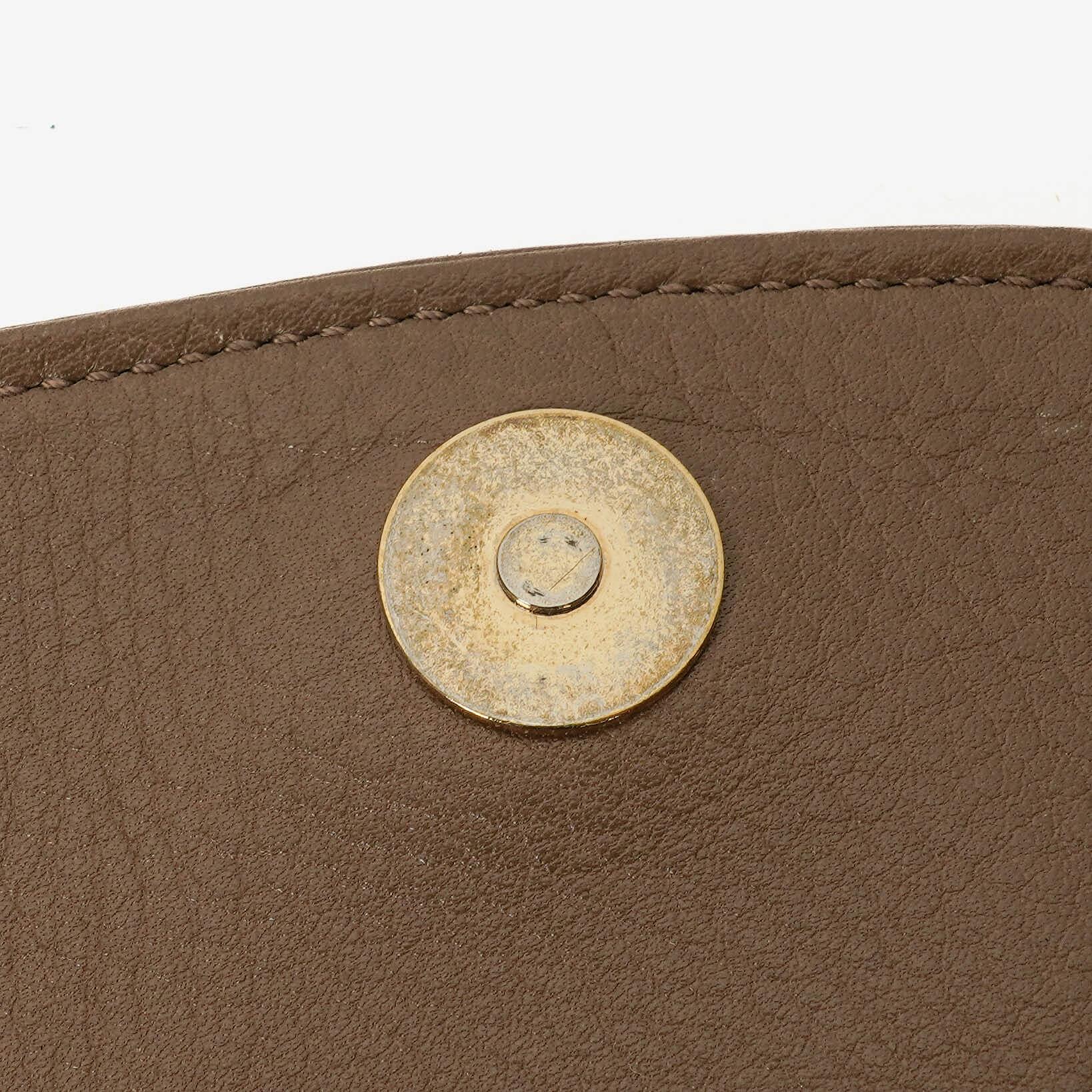 Gucci Blondie kleine Umhängetasche aus Wildleder