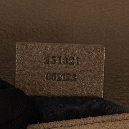 Gucci Blondie kleine Umhängetasche aus Wildleder
