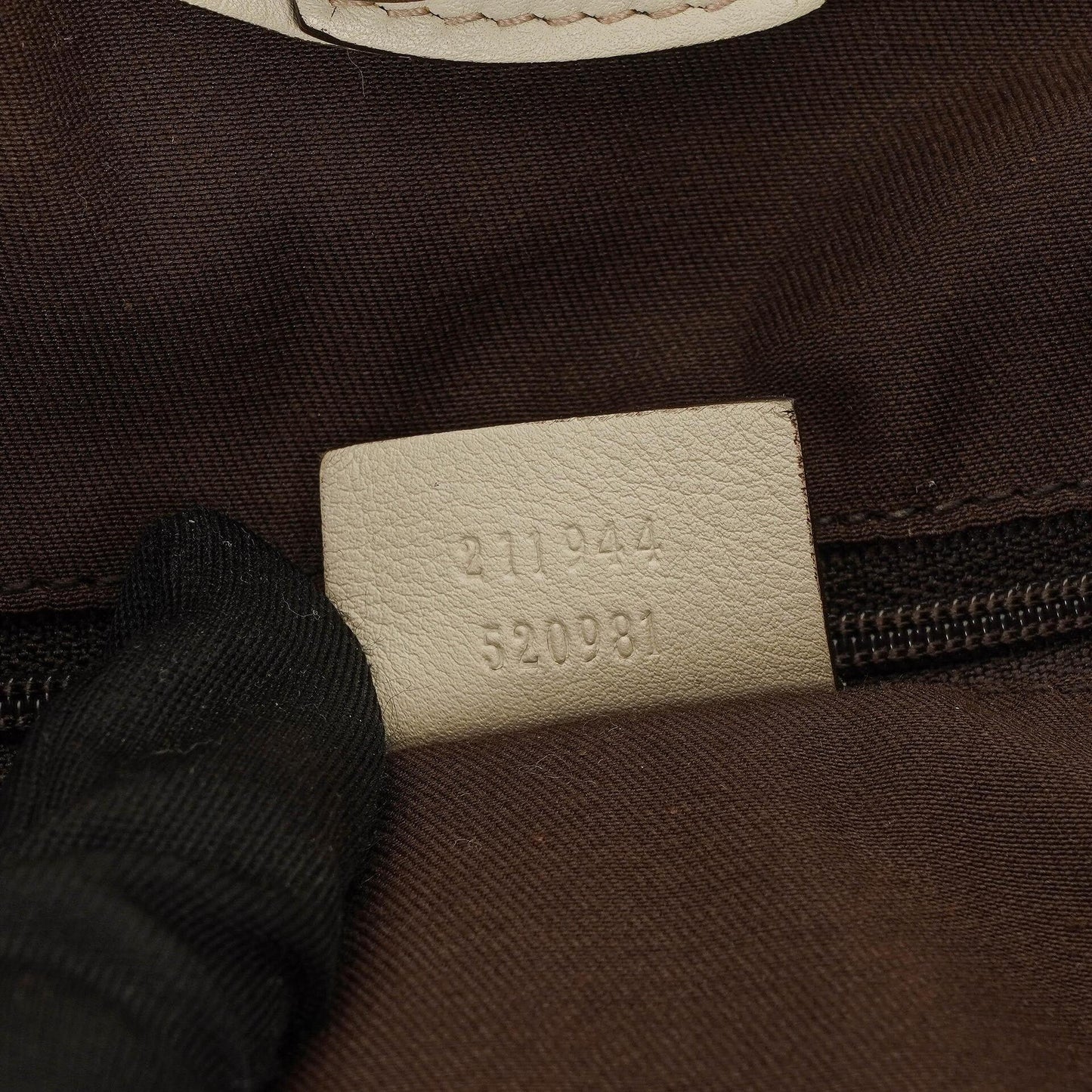 Gucci Sukey Medium Hobo-Tasche aus beigem GG Canvas