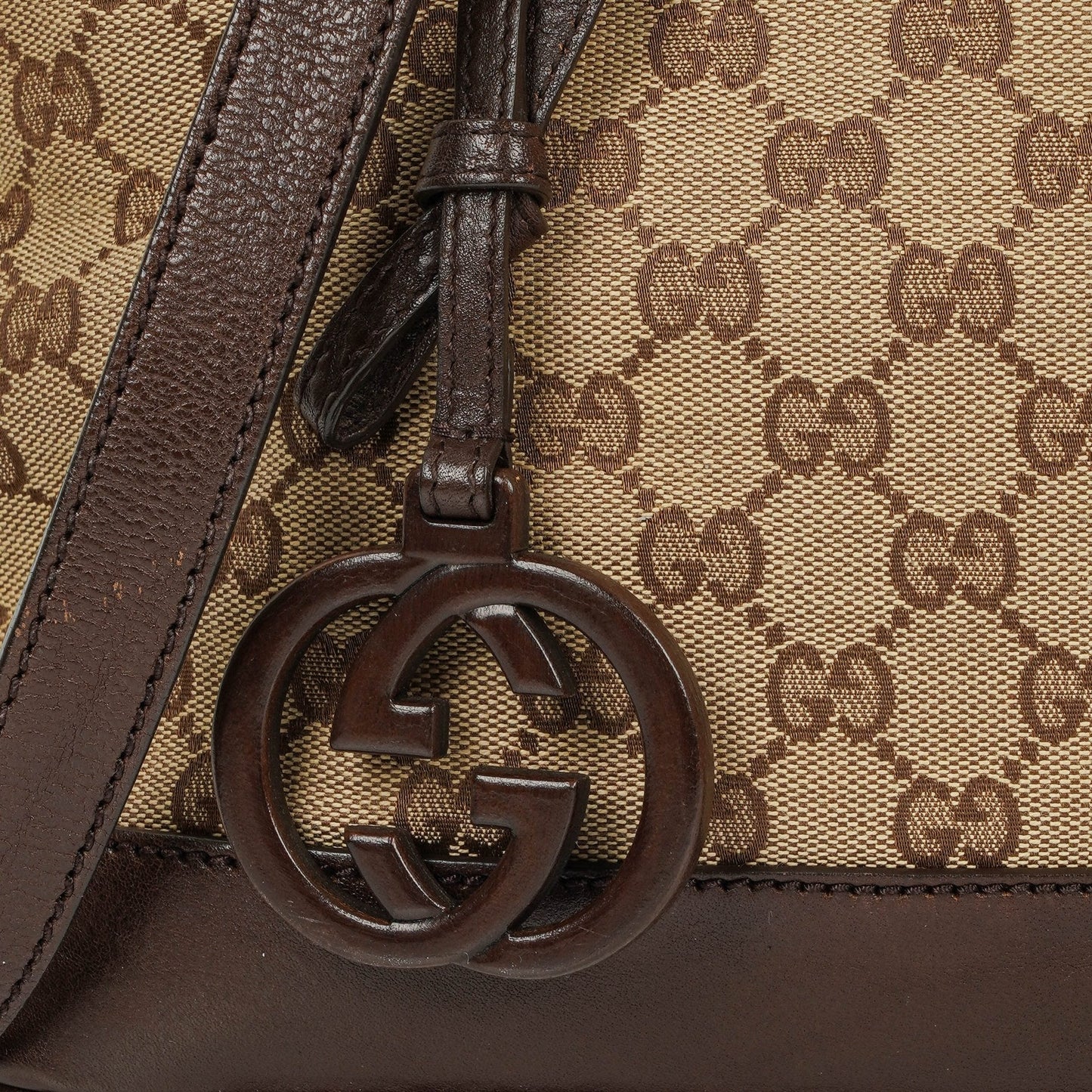 Gucci Top Handle Tasche aus braunem Monogramm-Canvas