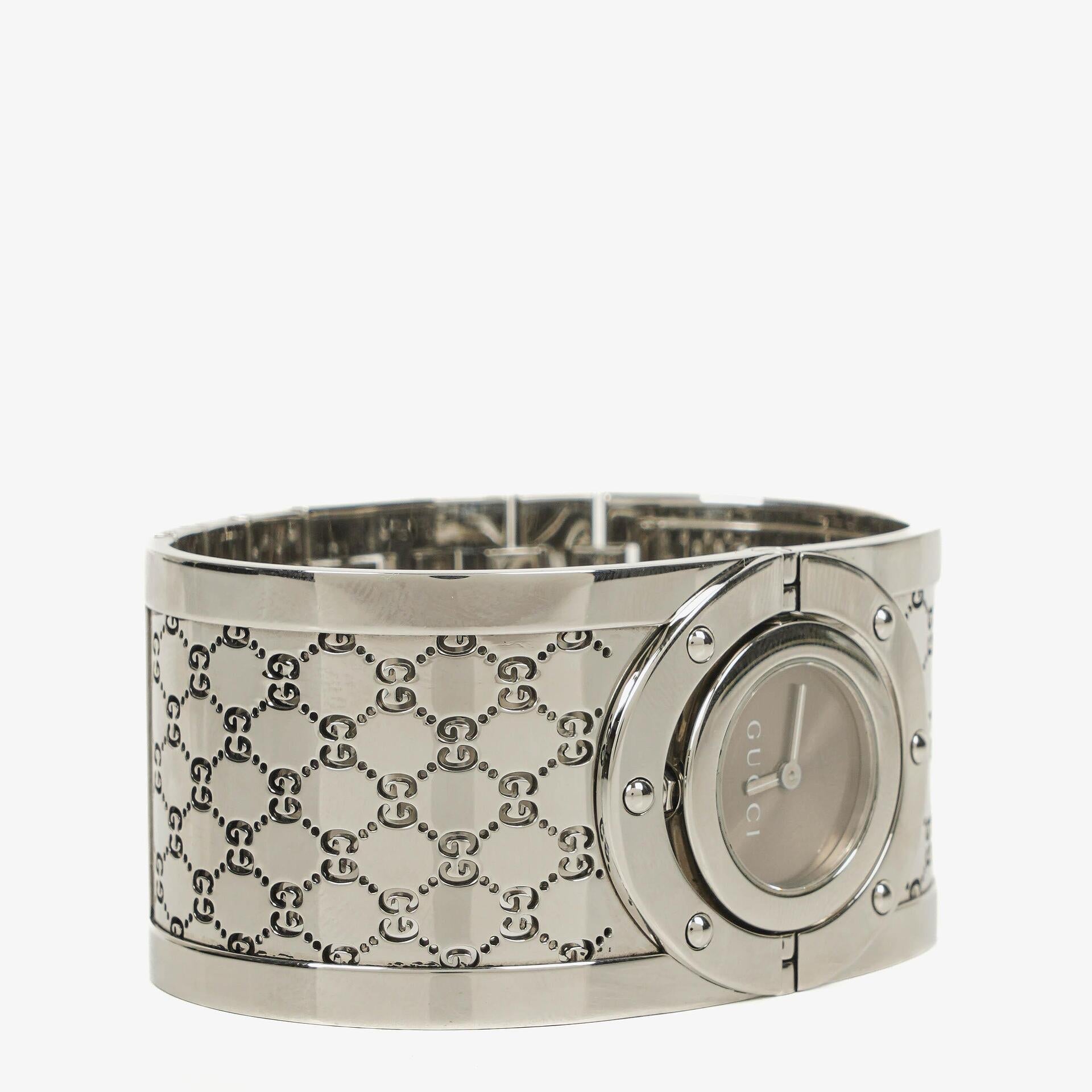 Gucci Twirl 33 mm Quarzuhr aus Edelstahl