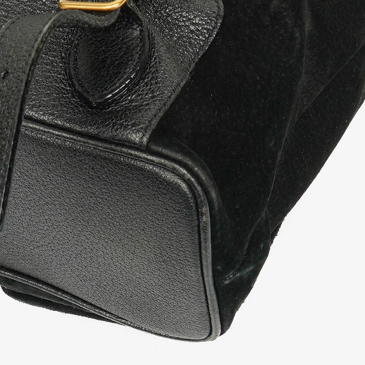 Gucci Vintage Rucksack aus schwarzem Wildleder und Bambus