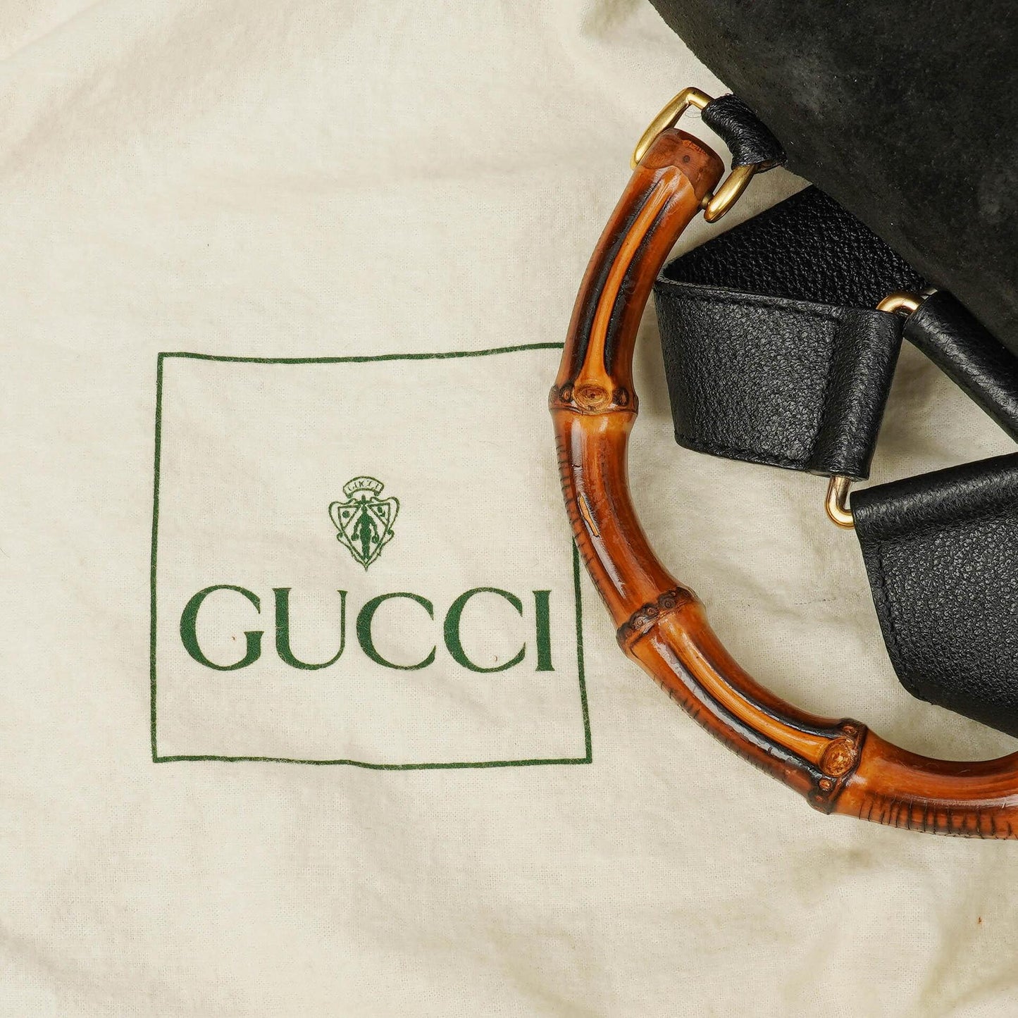 Gucci Vintage Rucksack aus schwarzem Wildleder und Bambus