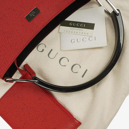 Gucci Vintage Bucket Bag aus rotem Leder mit Täschchen