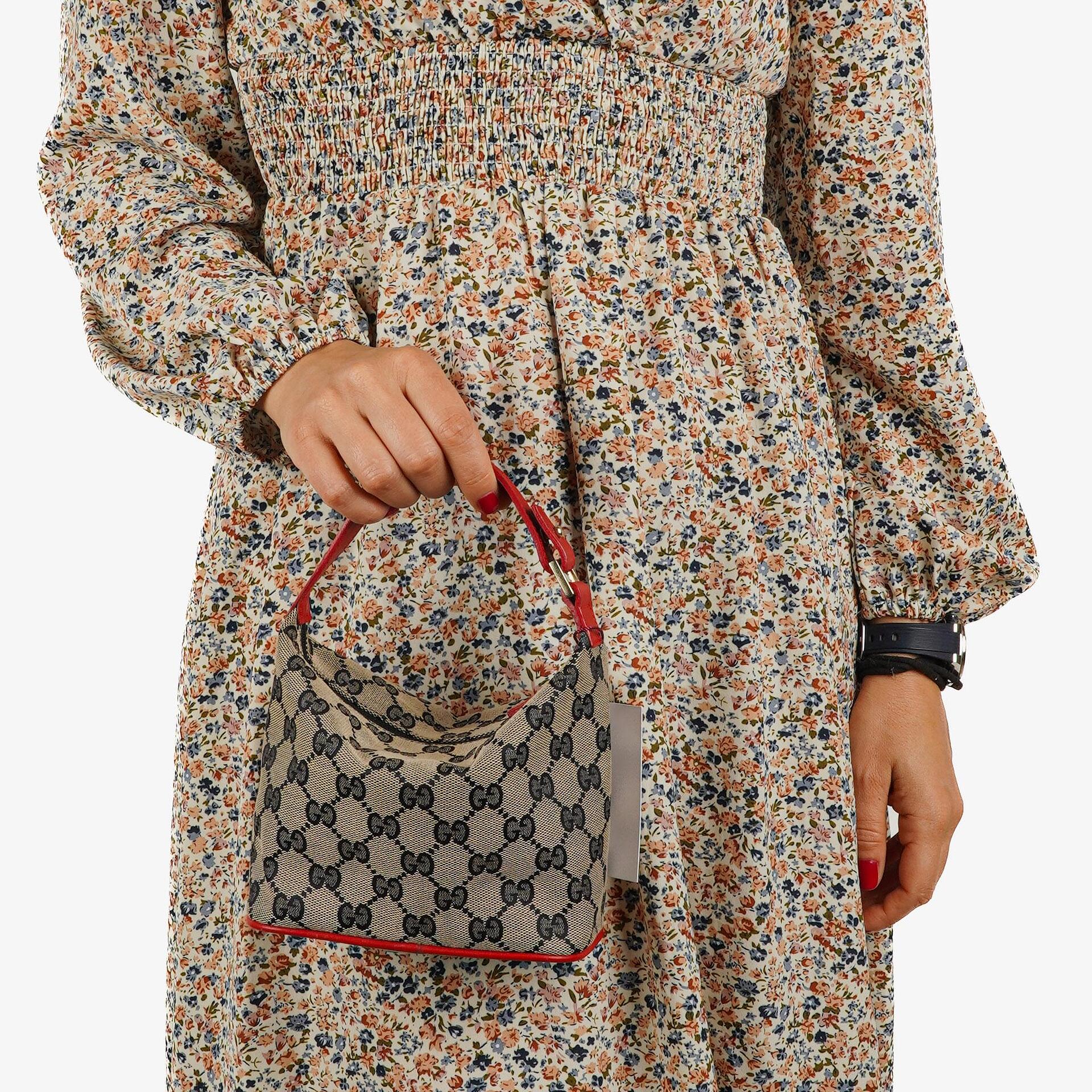 Gucci Vintage Mini Pochette GG Monogram Hobo Tasche