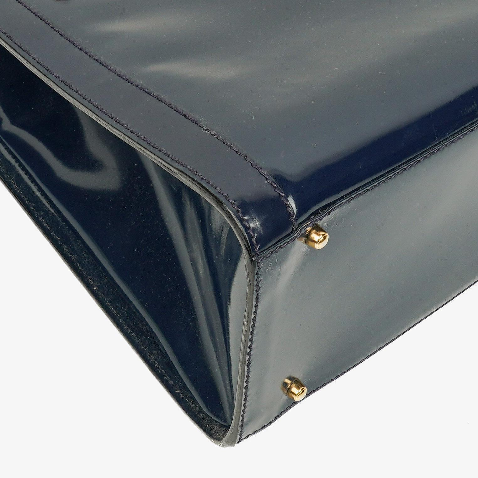Gucci Vintage Diana Bamboo Tote aus Lackleder in Marineblau