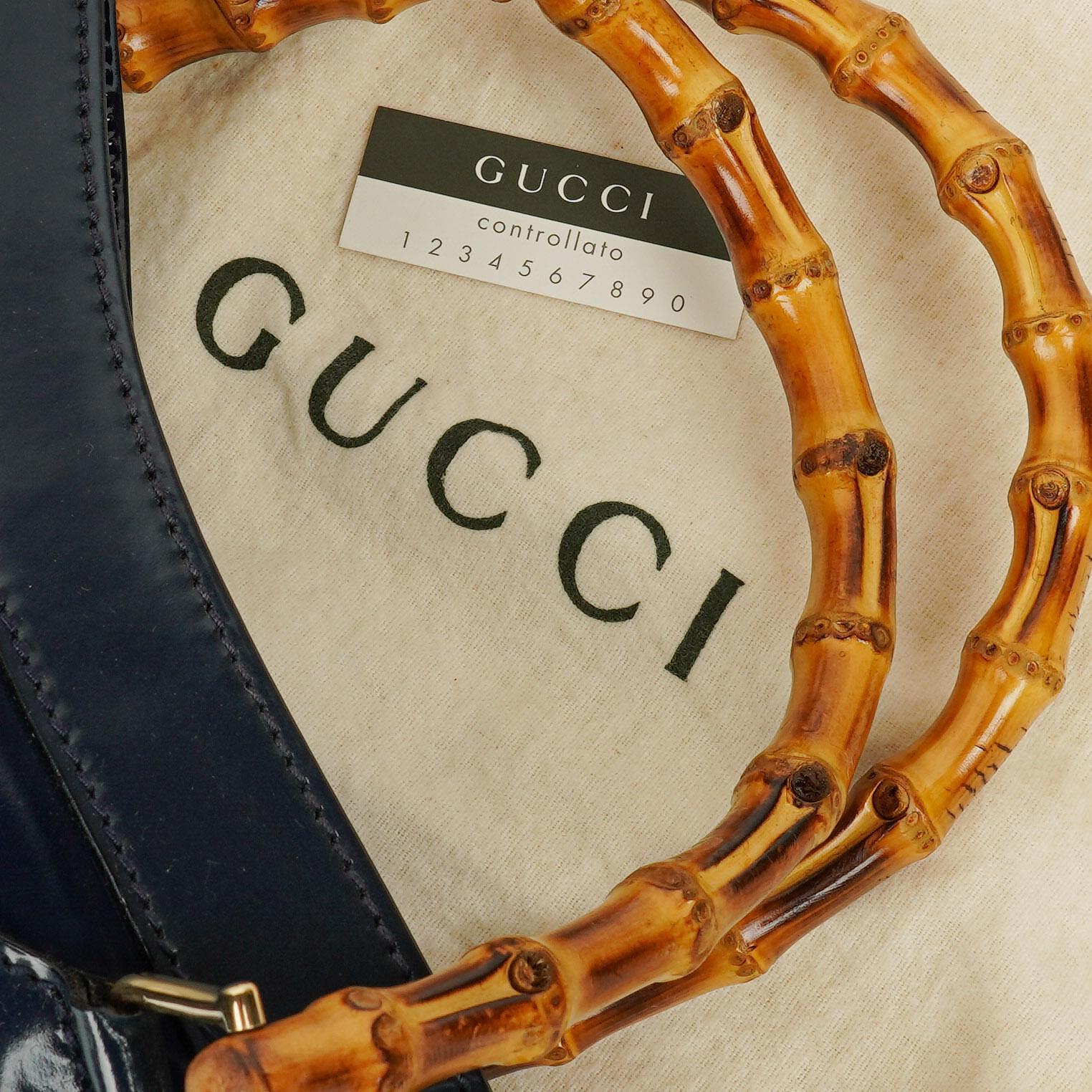 Gucci Vintage Diana Bamboo Tote aus Lackleder in Marineblau