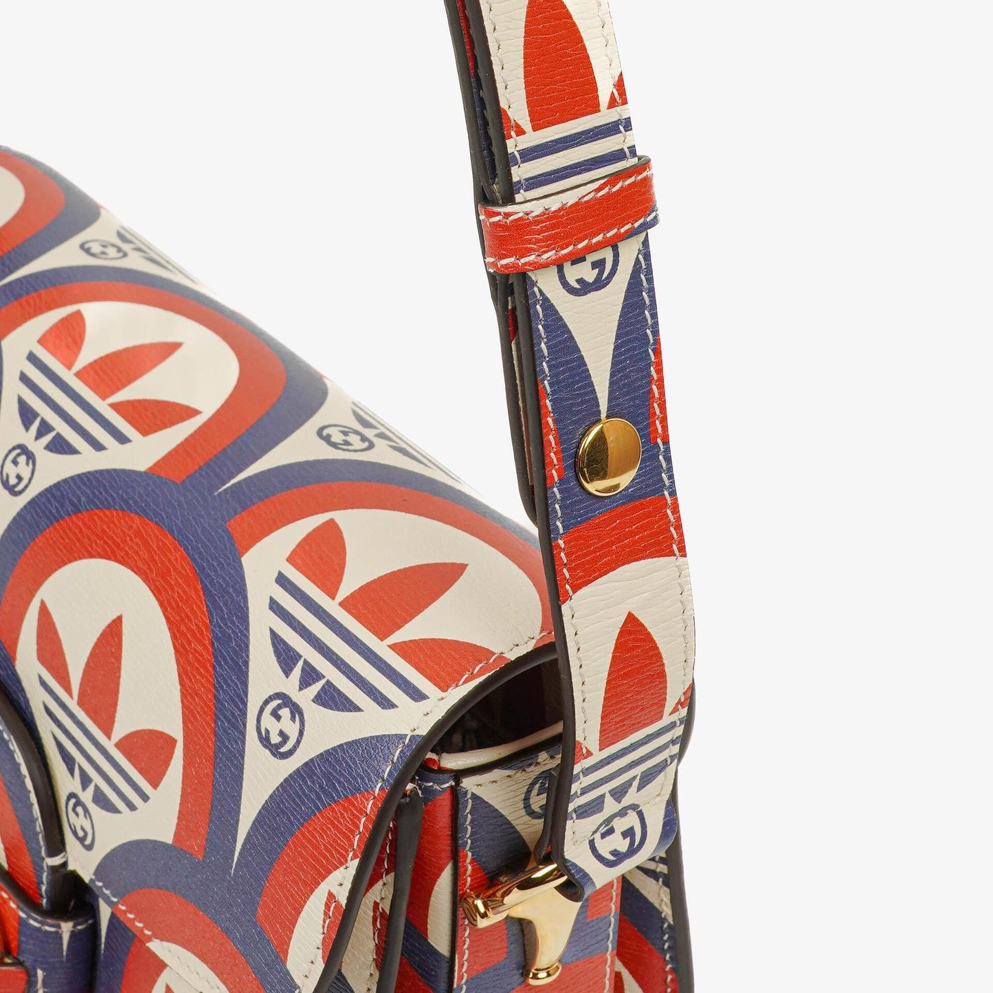 Gucci x adidas Shanghai kleine Horsebit 1955 Schultertasche aus Kalbsleder mit Web, Trefoil und Interlocking G in Rot Weiß Blau