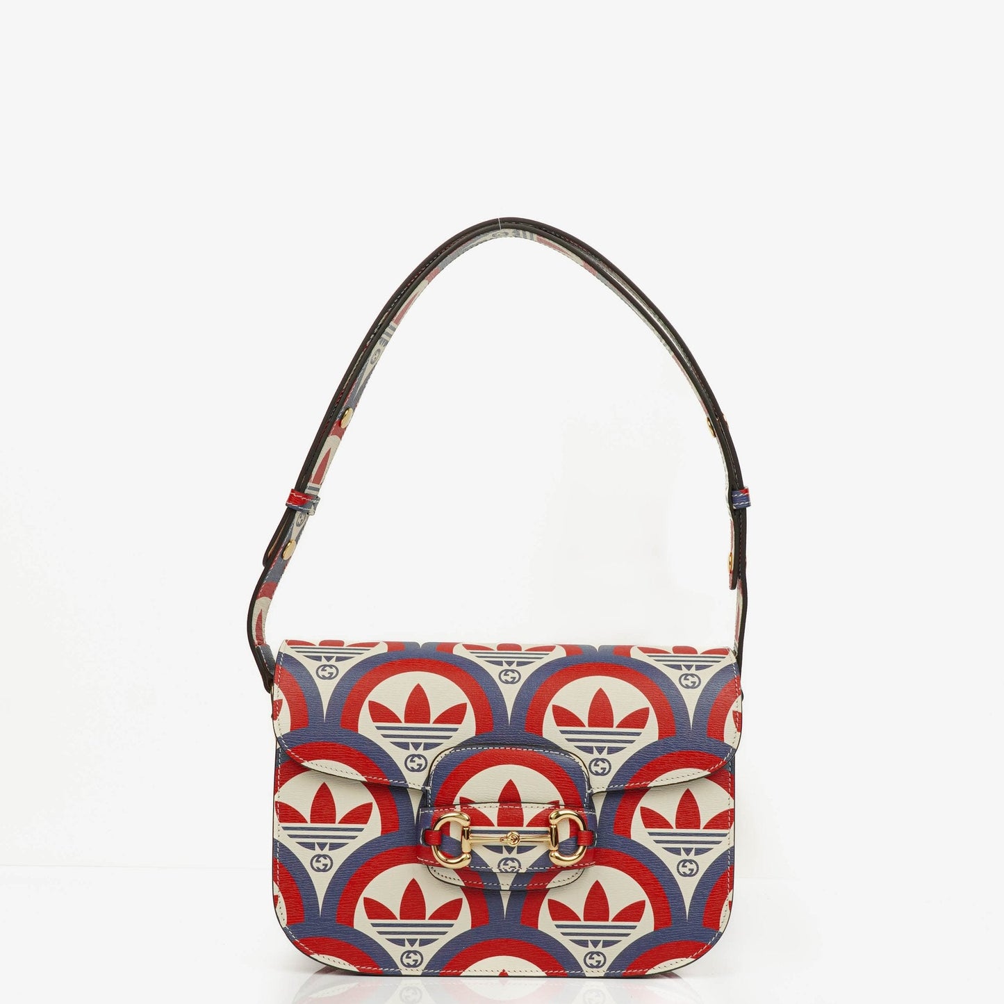 Gucci x adidas Shanghai Small Horsebit 1955 Schultertasche aus Kalbsleder mit Web, Trefoil und Interlocking G in Rot, Weiß und Blau