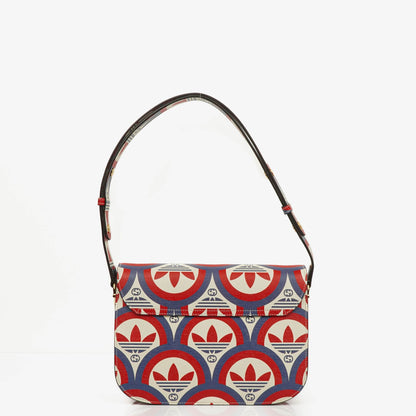 Gucci x adidas Shanghai Small Horsebit 1955 Schultertasche aus Kalbsleder mit Web, Trefoil und Interlocking G in Rot, Weiß und Blau