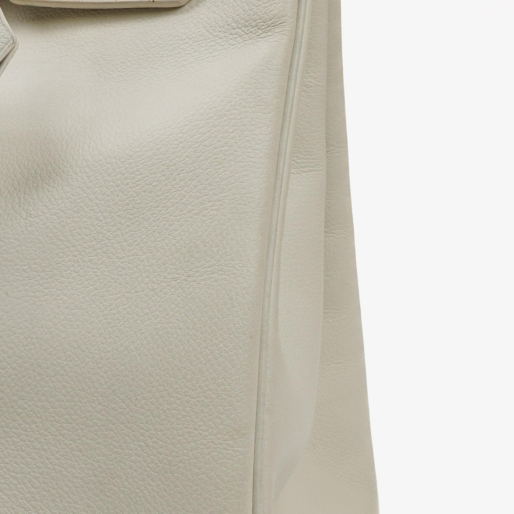 Hermès Birkin 32 Haut à Courroies Off White Leder mit goldener Hardware