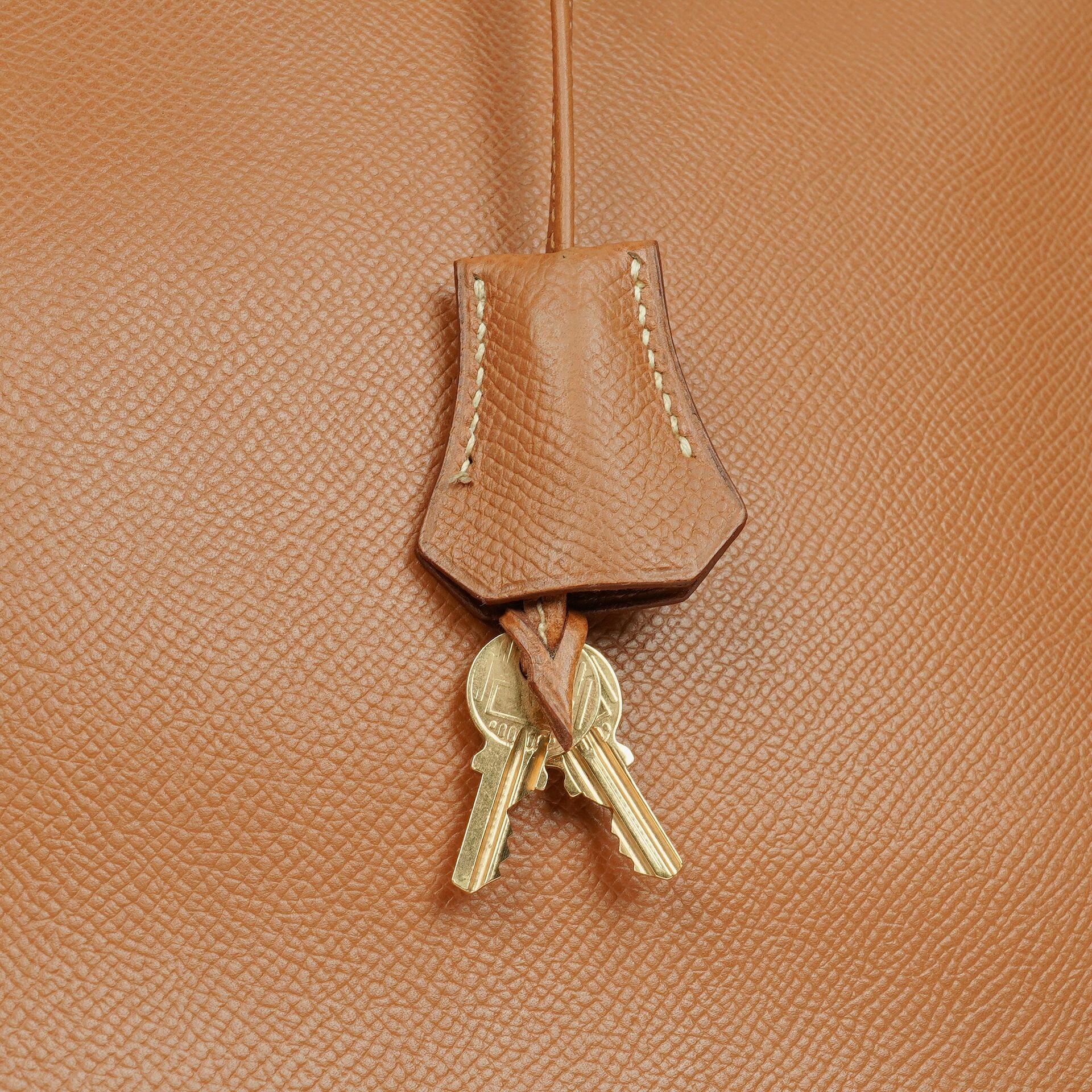 Hermes Birkin 40 Retourne Tasche aus goldfarbenem Courchevel-Leder mit Goldbeschlägen