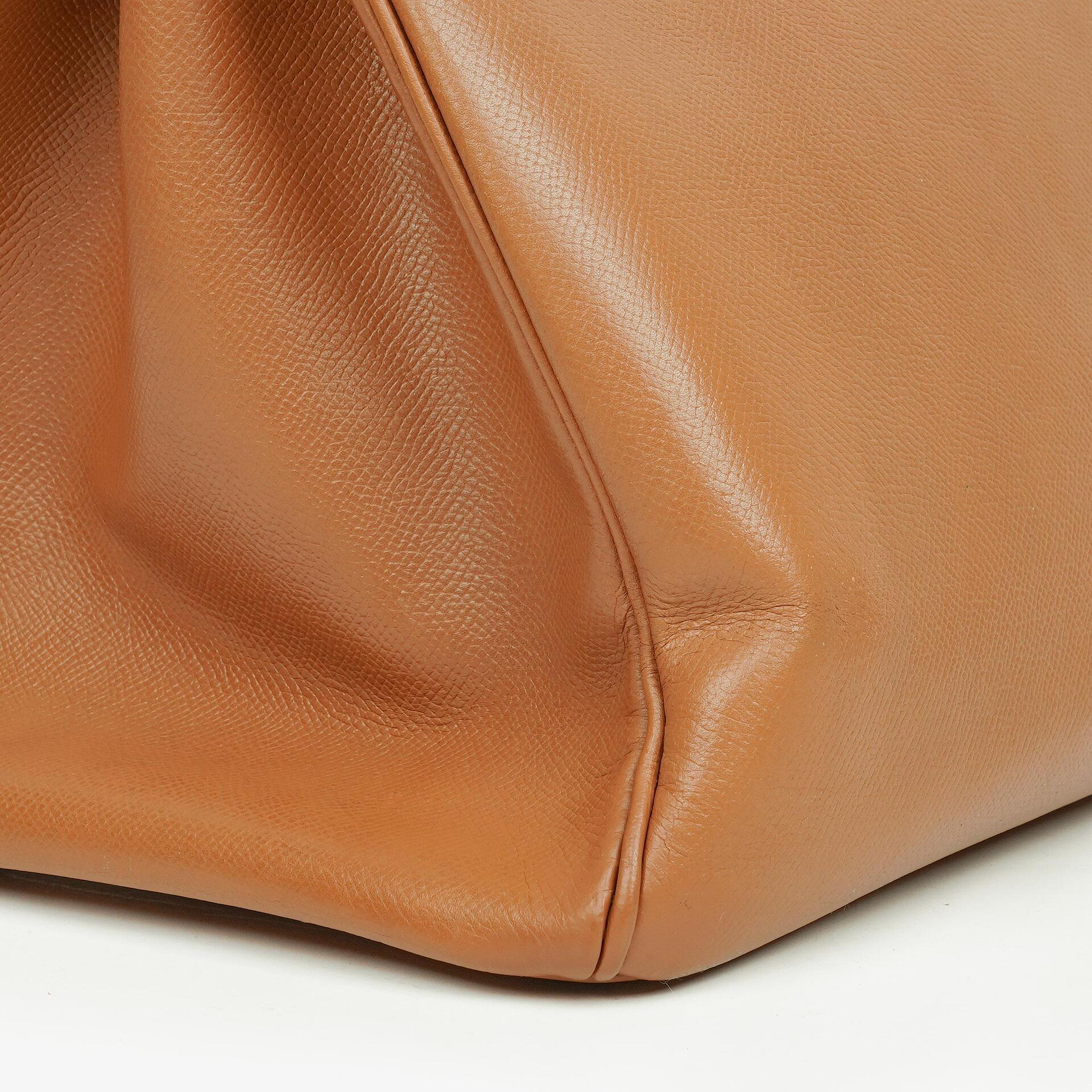 Hermes Birkin 40 Retourne Tasche aus goldfarbenem Courchevel-Leder mit Goldbeschlägen