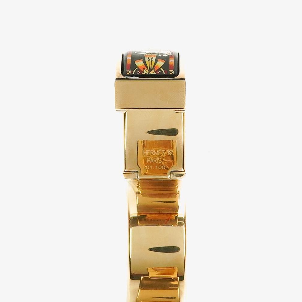 Hermes Schwarze Reitsport Emaille und Vergoldete Loquet Armreif Quarzuhr L01.201