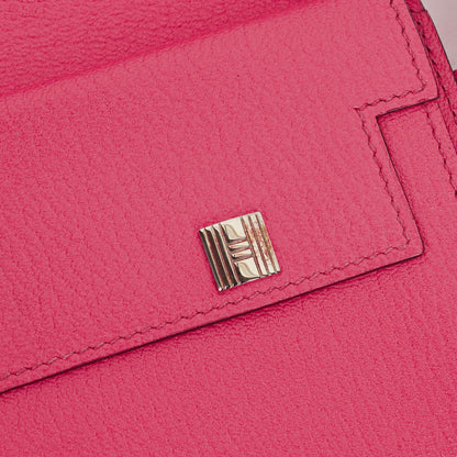 Hermès Kelly Longue Geldbörse aus Chevre Mysore in Rose Shocking