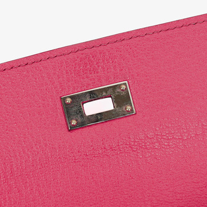 Hermès Kelly Longue Geldbörse aus Chevre Mysore in Rose Shocking