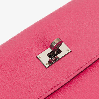 Hermès Kelly Longue Geldbörse aus Chevre Mysore in Rose Shocking