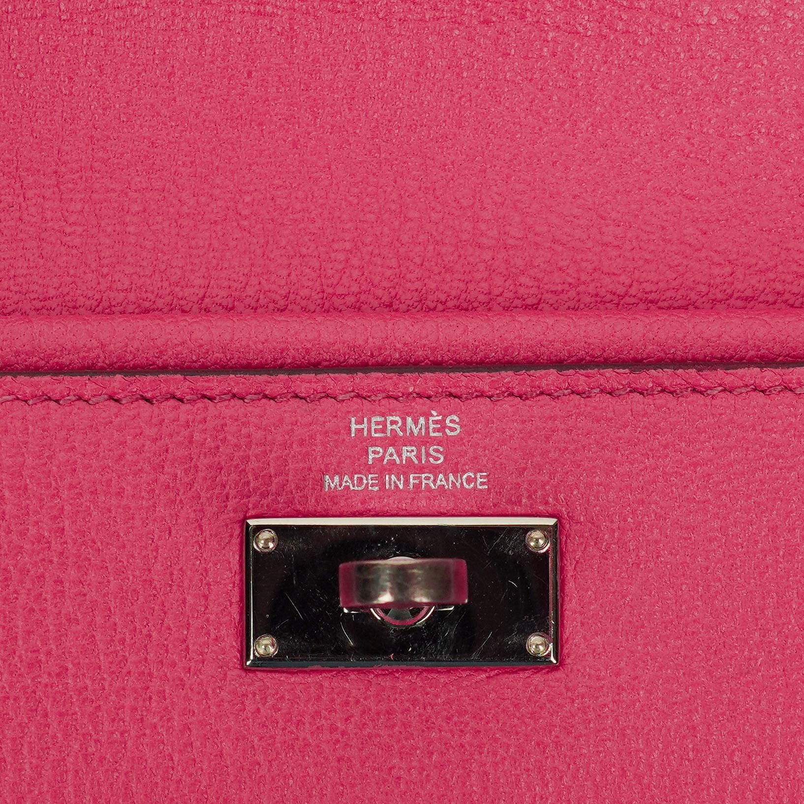 Hermès Kelly Longue Geldbörse aus Chevre Mysore in Rose Shocking