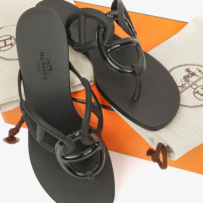 Hermès Egerie Damen-Sandalen aus schwarzem Gummi Größe 37