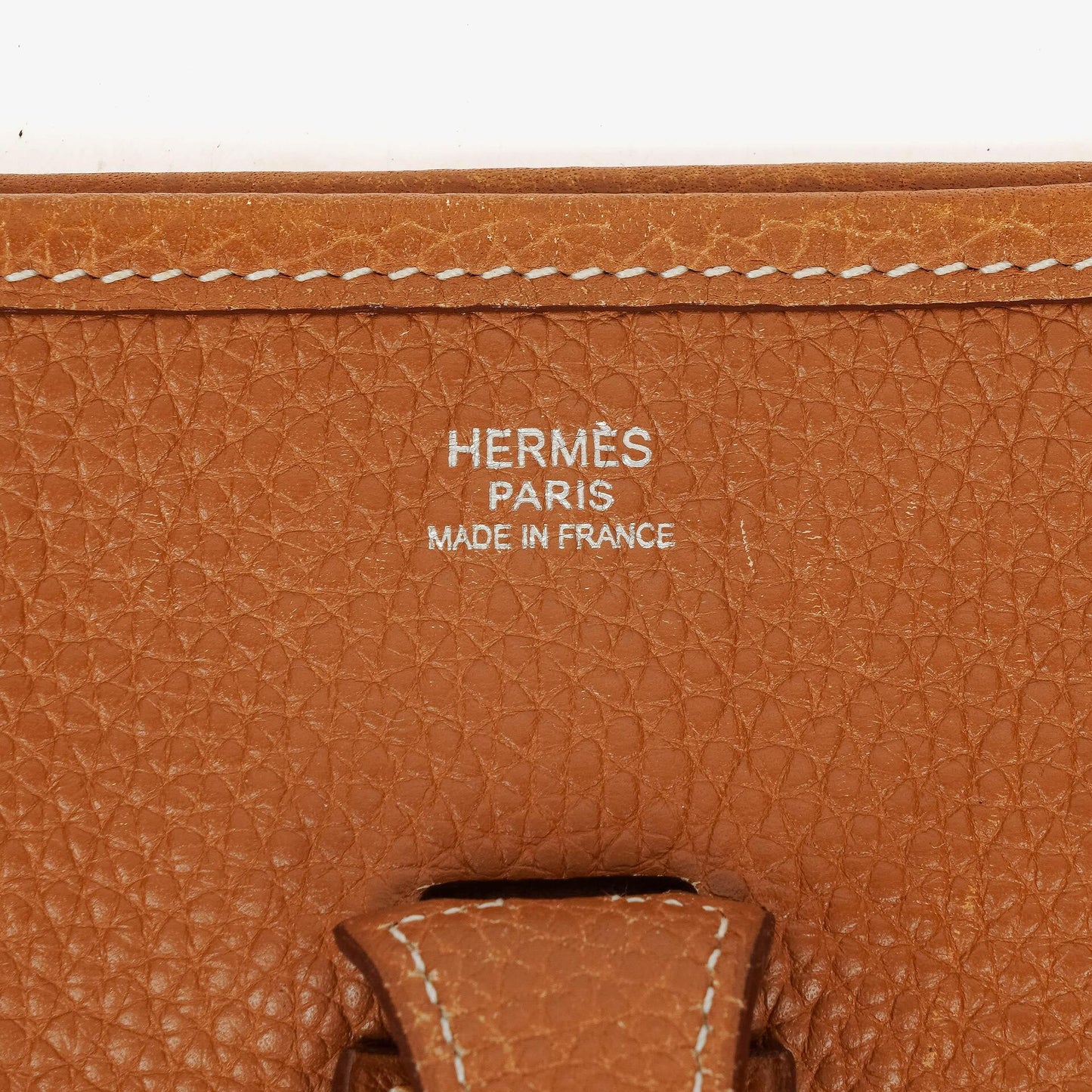 Hermès Evelyne I 29 Schultertasche aus Gold Taurillon Clemence Leder