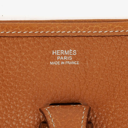 Hermès Evelyne I 29 Schultertasche aus Gold Taurillon Clemence Leder