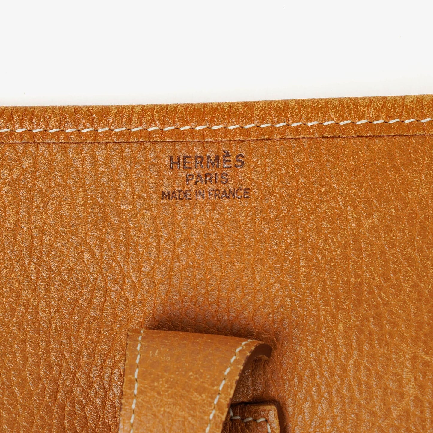 Hermès Evelyne I 32 Schultertasche aus Taurillon Clemence Leder in Gold