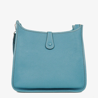 Hermès Evelyne I 32 Schultertasche aus Taurillon Clemence in Neu Bleu Jean