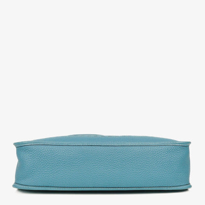 Hermès Evelyne I 32 Schultertasche aus Taurillon Clemence in Neu Bleu Jean