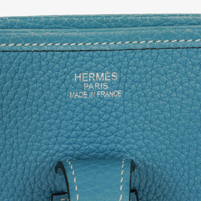 Hermès Evelyne I 32 Schultertasche aus Taurillon Clemence in Neu Bleu Jean