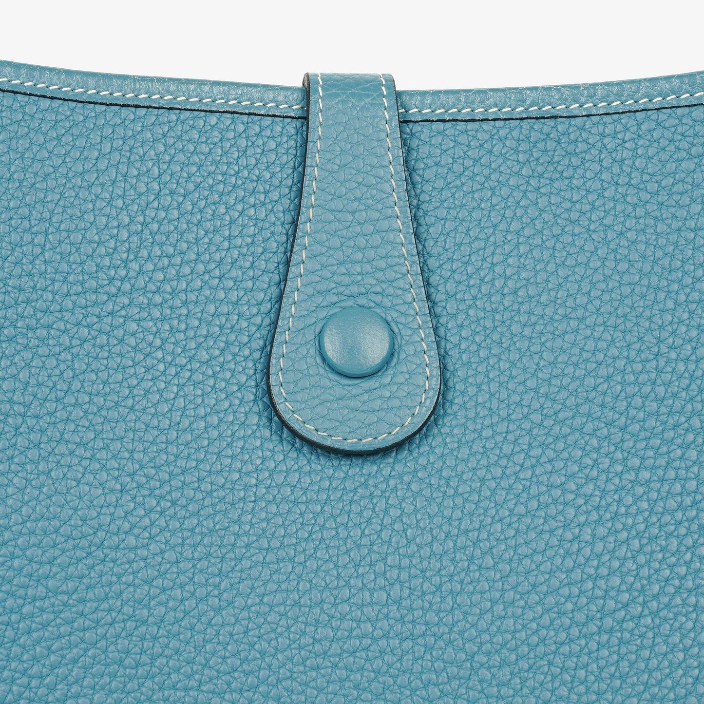 Hermès Evelyne I 32 Schultertasche aus Taurillon Clemence in Neu Bleu Jean