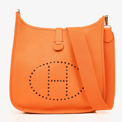 Hermès Evelyne I 33 Schultertasche aus orangefarbenem Epsom-Leder