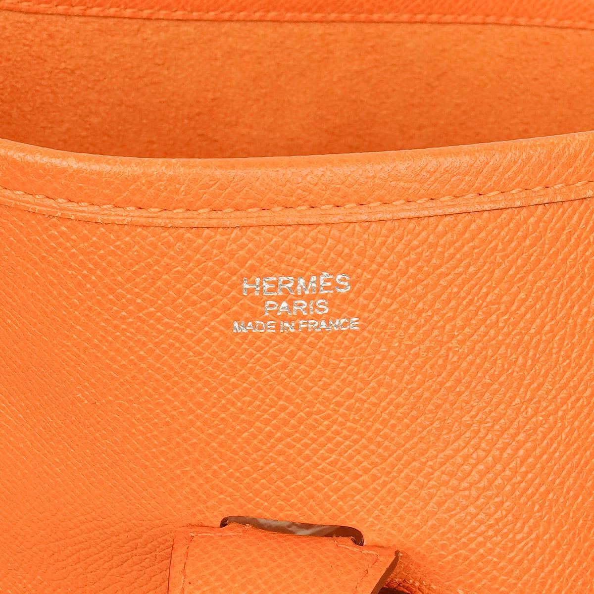 Hermès Evelyne I 33 Schultertasche aus orangefarbenem Epsom-Leder